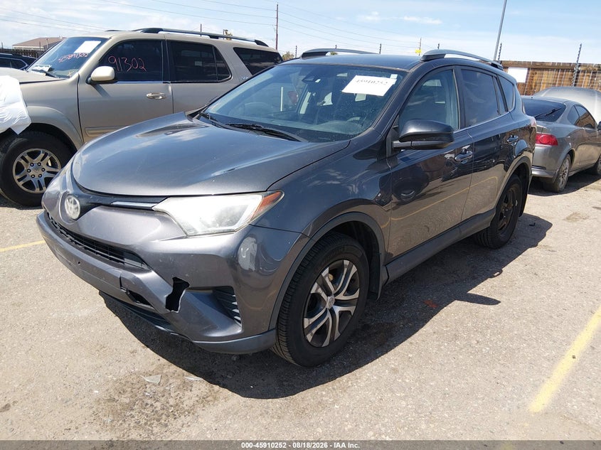 2017 Toyota RAV 4, Удар сзади, IAAI, VIN 2T3BFREV5HW646982 — фото 2