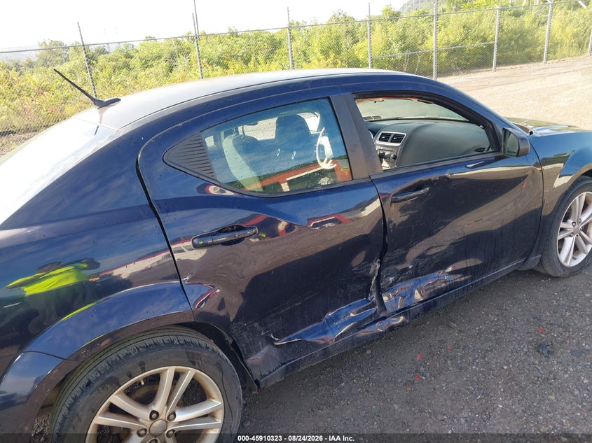 2012 DODGE AVENGER auction photo 6