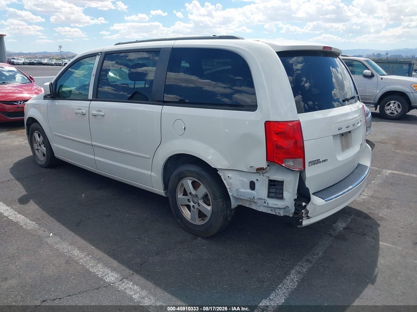 2013 DODGE GRAND CARAVAN auction photo 3