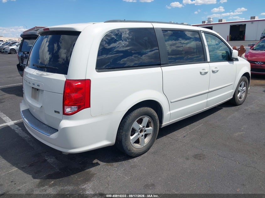 2013 DODGE GRAND CARAVAN auction photo 4