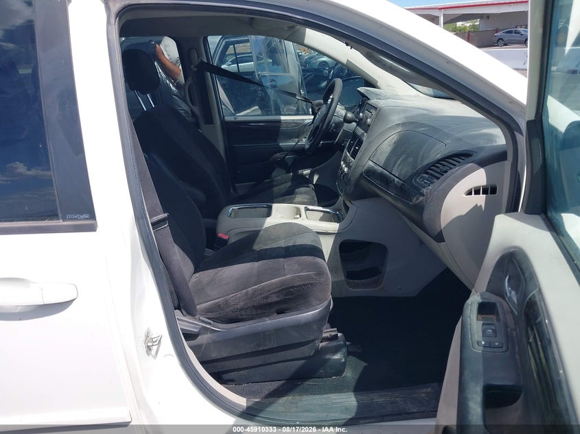 2013 DODGE GRAND CARAVAN auction photo 5