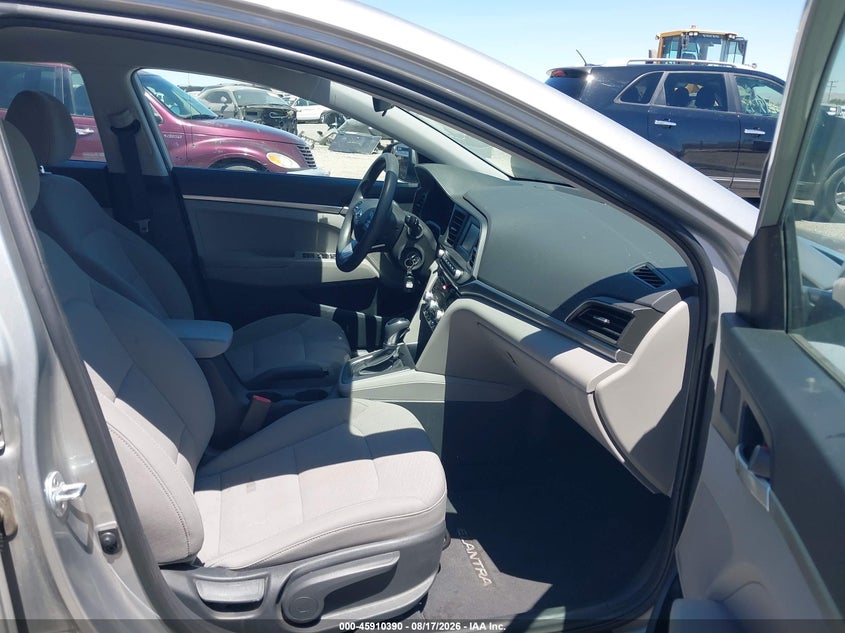 2020 HYUNDAI ELANTRA auction photo 5