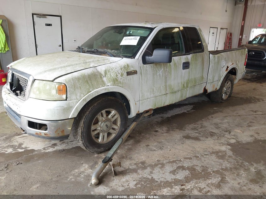 2004 FORD F-150 auction photo 2