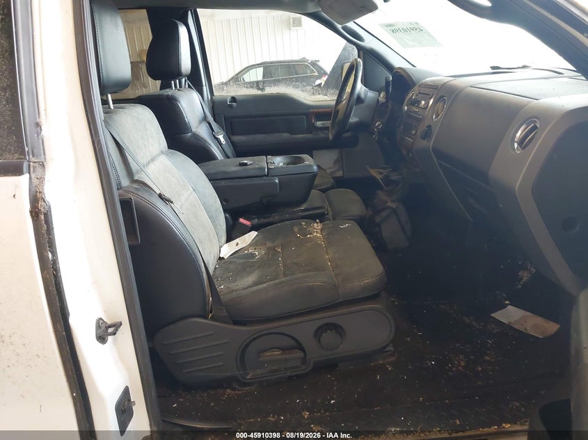 2004 FORD F-150 auction photo 8