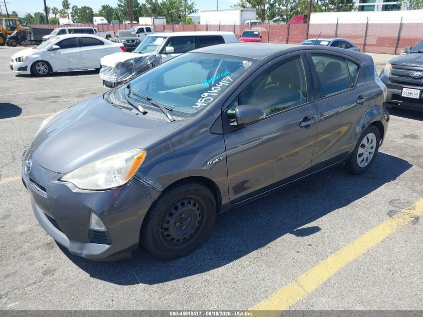 Vin: jtdkdtb30d1545444, lot: 46409485, toyota prius c two 20132