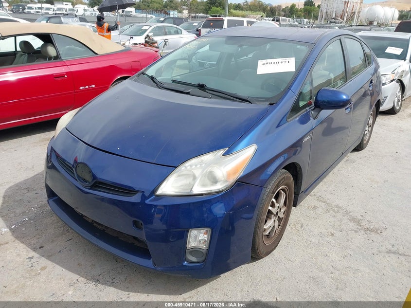 2011 TOYOTA PRIUS auction photo 2