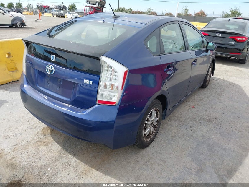 2011 TOYOTA PRIUS auction photo 4