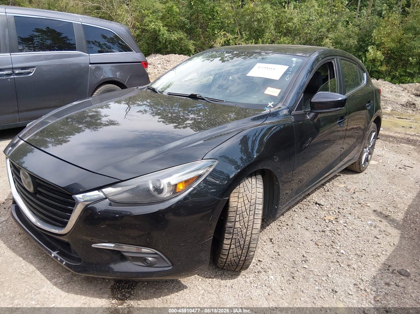 2018 MAZDA MAZDA3 auction photo 2