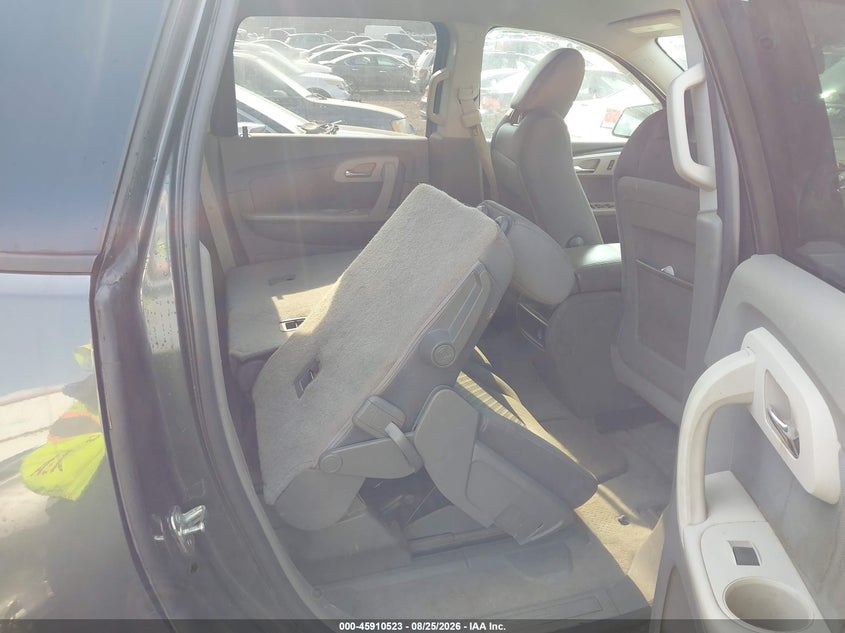 2011 CHEVROLET TRAVERSE auction photo 8