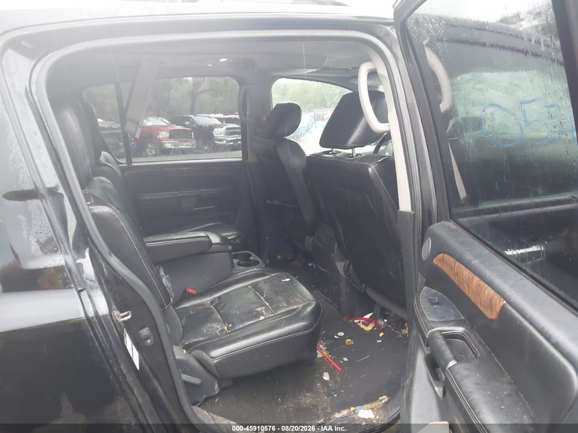 2012 NISSAN ARMADA auction photo 8