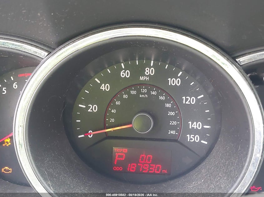 2011 KIA SORENTO auction photo 7