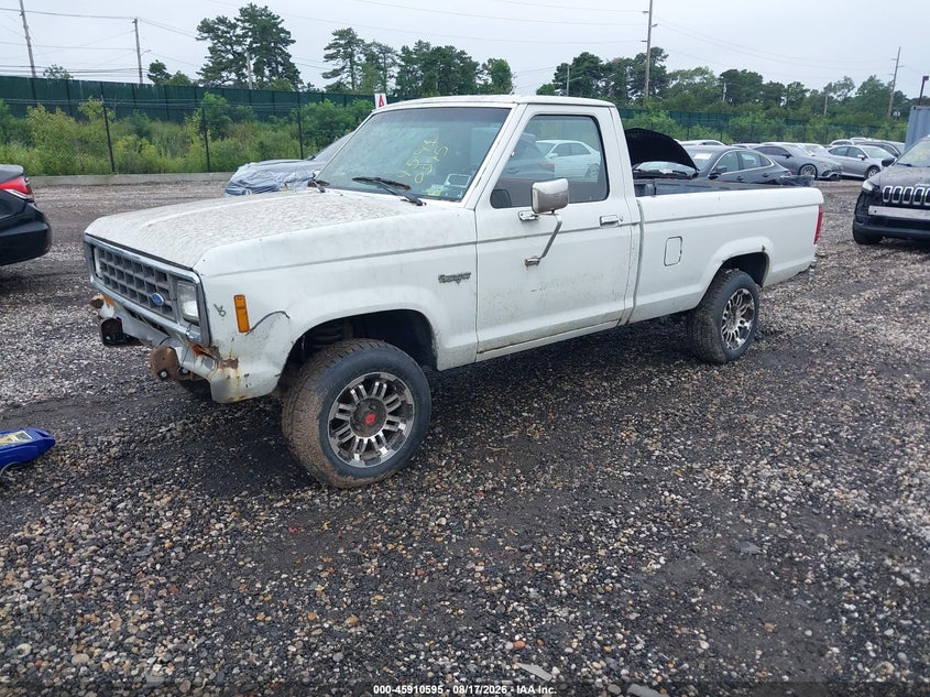 1986 Ford Ranger, Normal Wear & Tear, IAAI, VIN 1FTCR11T5GUC08766 — photo 2