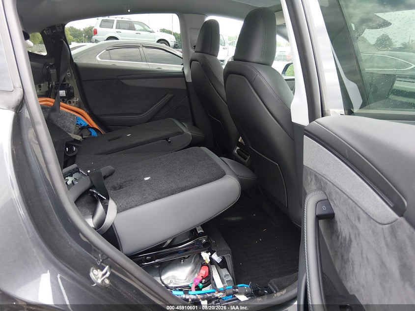 TESLA MODEL Y 2026 VIN 7SAYGDEE3TA390463