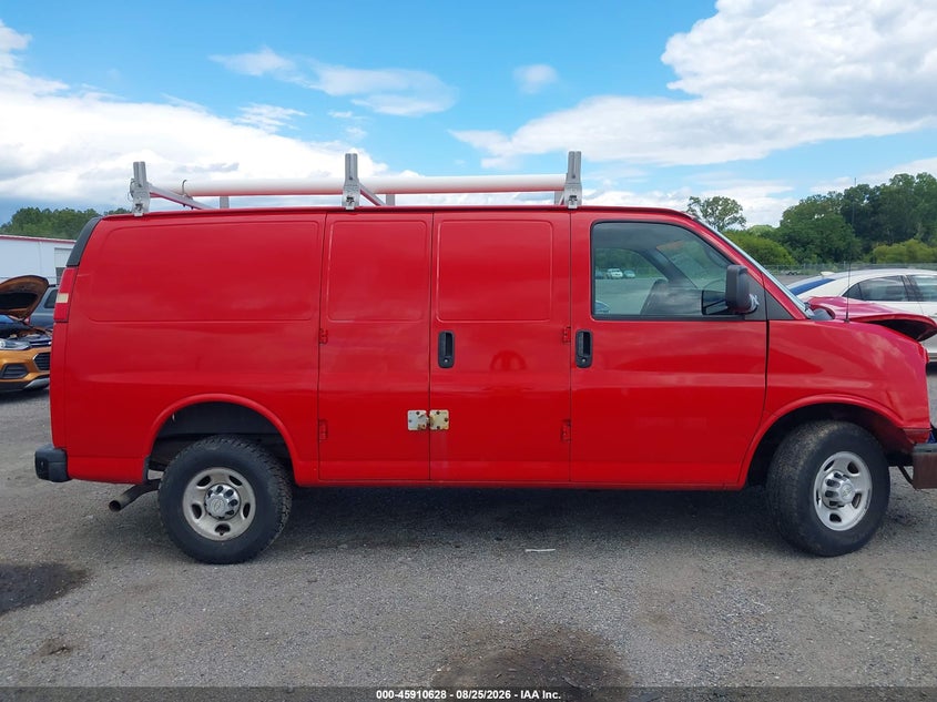 CHEVROLET EXPRESS 3500 2010 VIN 1GC2GTAG8A1184035