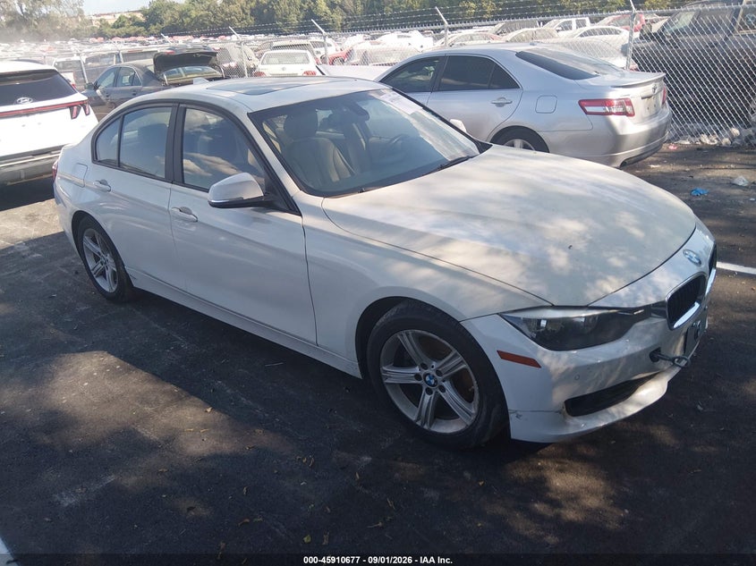2015 BMW 328I — zdjęcie z aukcji