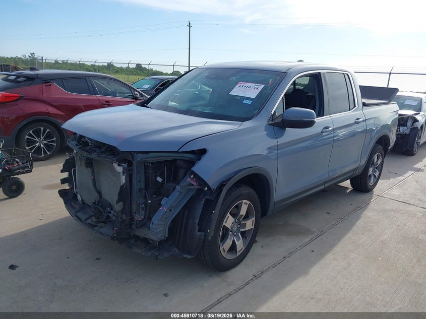 2024 Honda Ridgeline, Front & Rear, IAAI, VIN 5FPYK3F5XRB019775 — photo 2