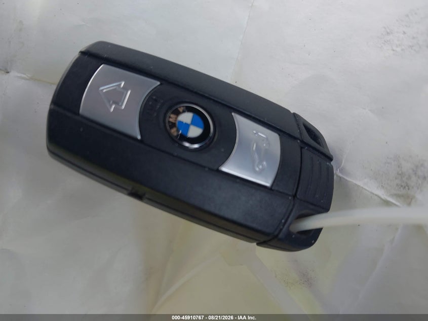 2011 BMW 1 SERIES CABRIO 3.0L I-6 DI, DOHC, VVT, TURBO, 300HP