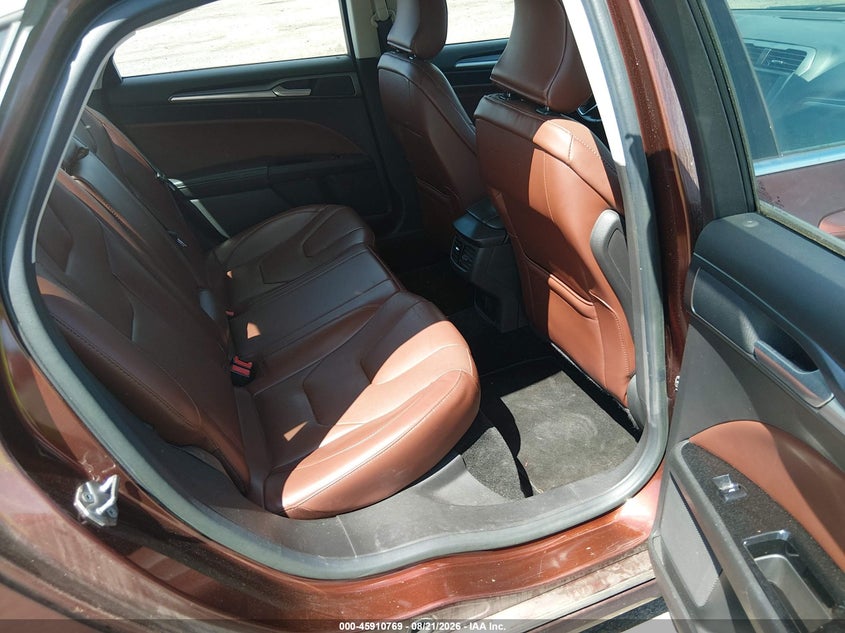 2016 FORD FUSION auction photo 8
