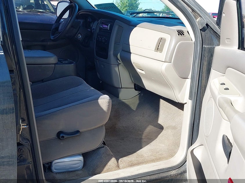 2005 DODGE RAM 1500 auction photo 5
