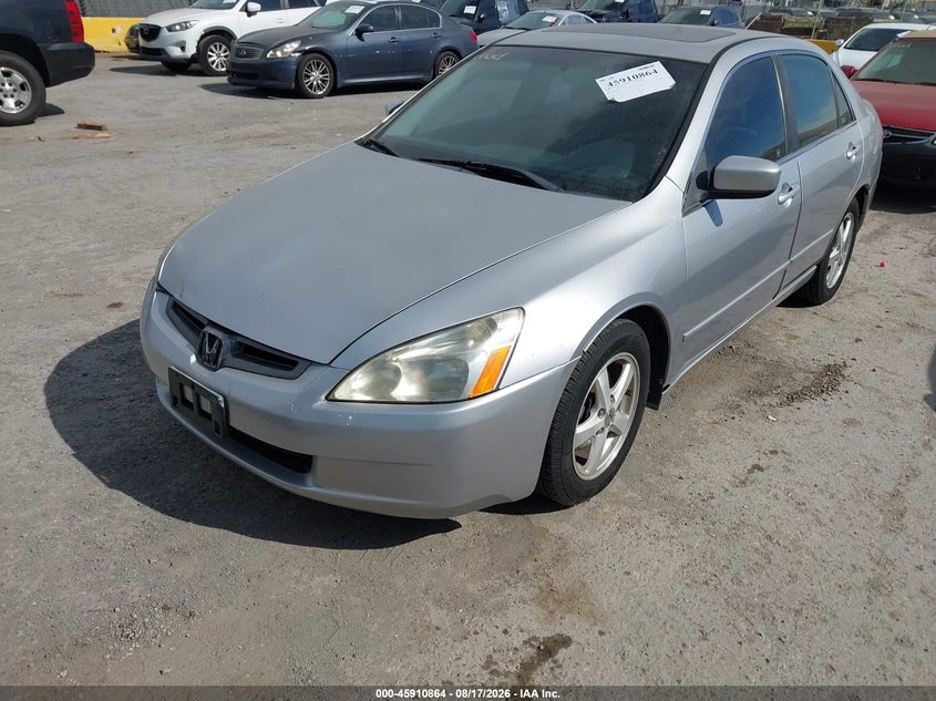 2005 Honda Accord, Normal Wear & Tear, IAAI, VIN JHMCM56705C003147 — photo 2