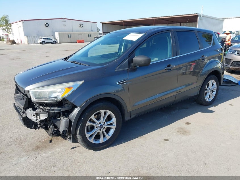 2017 Ford Escape, Удар спереди, IAAI, VIN 1FMCU0GD1HUE96761 — фото 2
