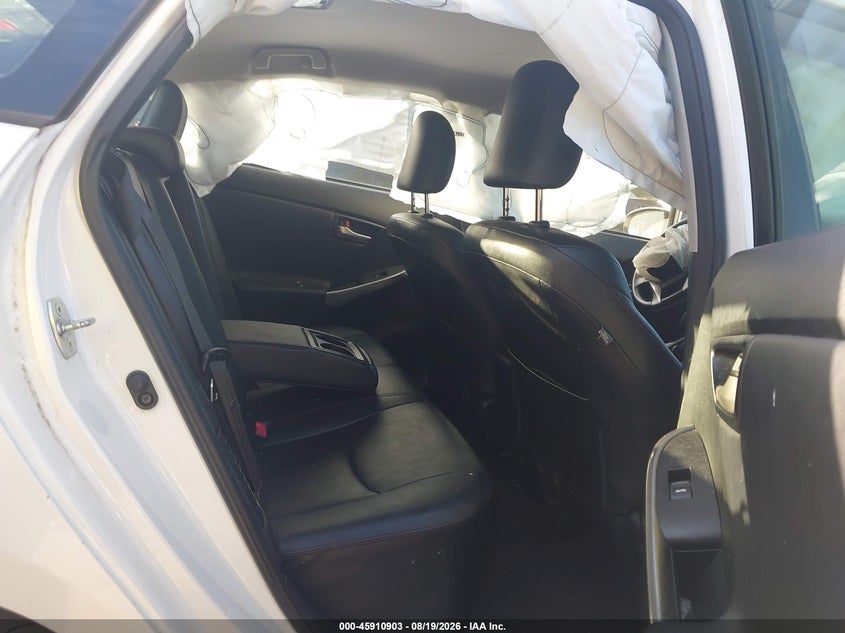 2013 TOYOTA PRIUS auction photo 8