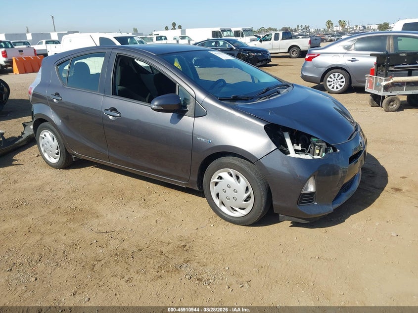 2013 TOYOTA PRIUS C TWO