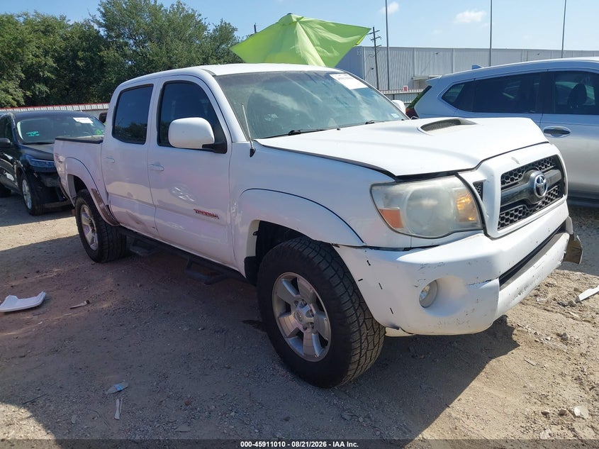 2011 TOYOTA TACOMA auction photo 1