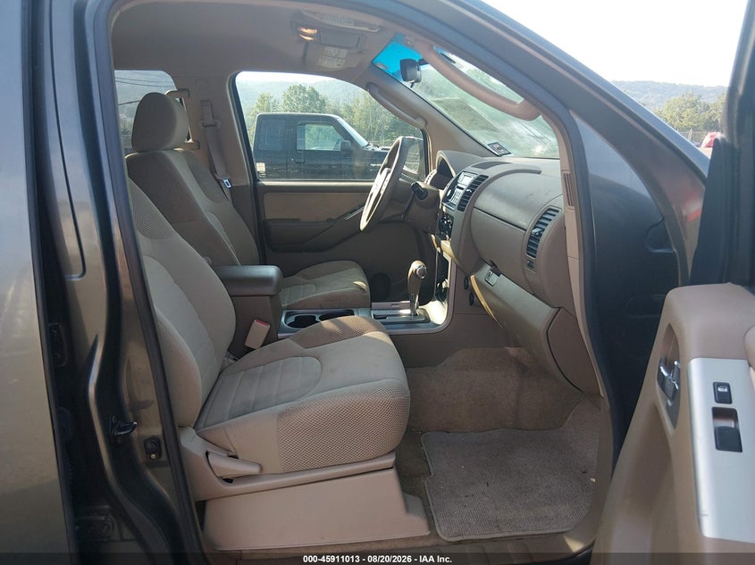 2005 NISSAN PATHFINDER auction photo 5