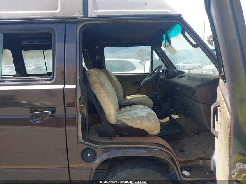 1986 VOLKSWAGEN VANAGON