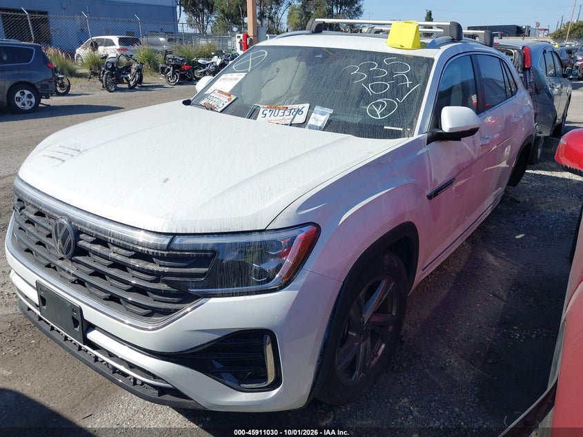 2024 VOLKSWAGEN ATLAS CROSS SPORT auction photo 2