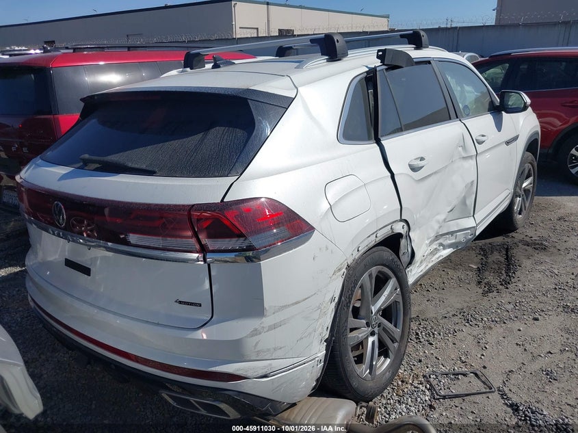 2024 VOLKSWAGEN ATLAS CROSS SPORT auction photo 4