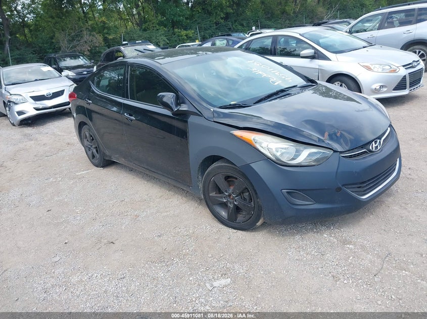 2013 HYUNDAI ELANTRA auction photo 1
