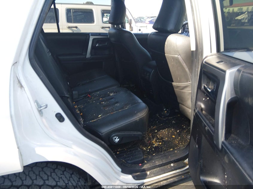 2015 TOYOTA 4RUNNER auction photo 8