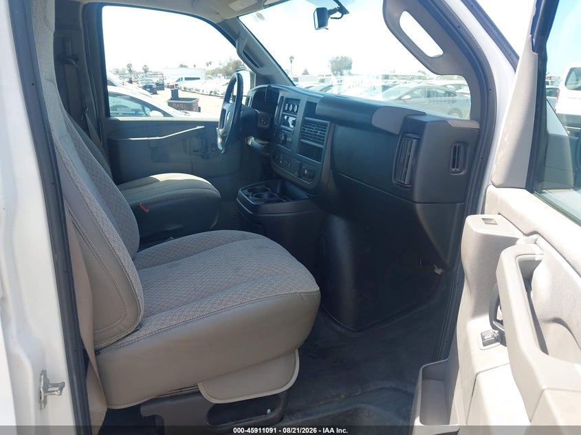 2018 CHEVROLET EXPRESS 2500 auction photo 5