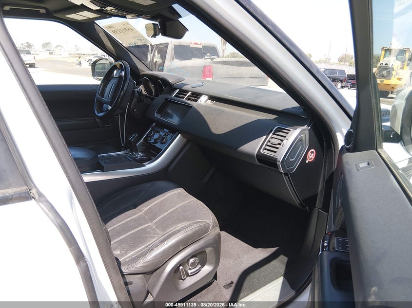 2017 LAND ROVER RANGE ROVER SPORT auction photo 5
