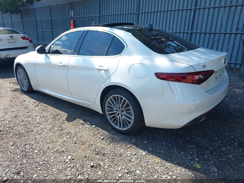 2018 ALFA ROMEO GIULIA auction photo 3