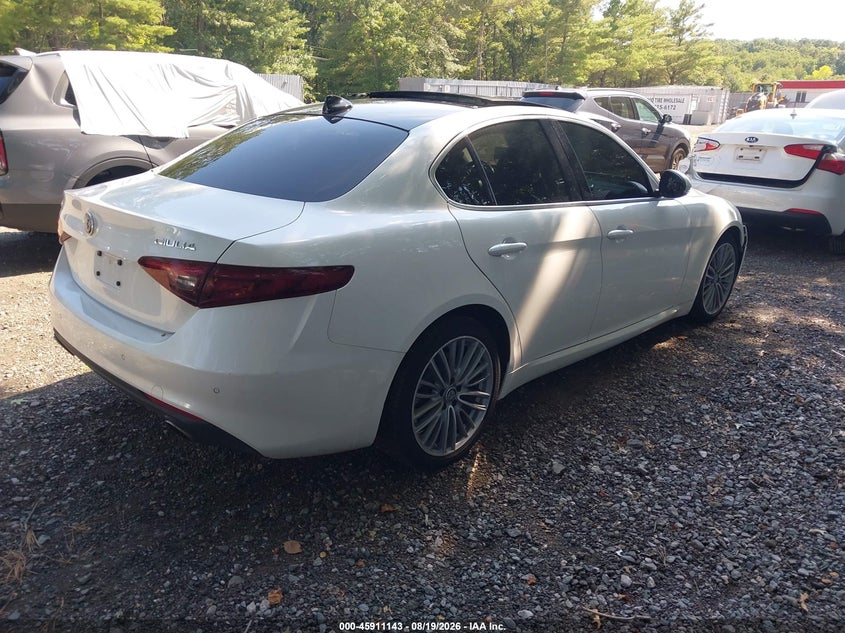 2018 ALFA ROMEO GIULIA auction photo 4