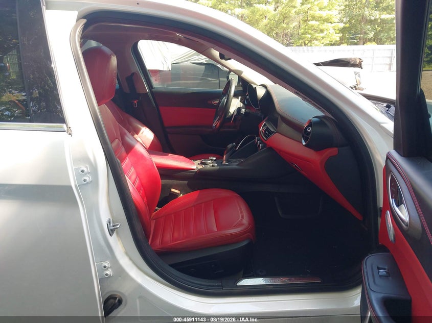 2018 ALFA ROMEO GIULIA auction photo 5