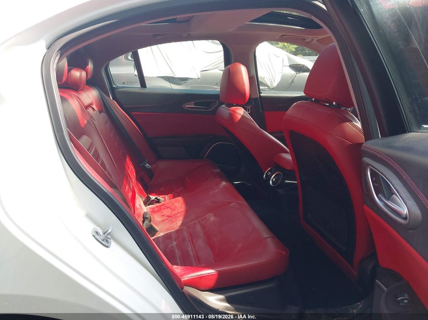 2018 ALFA ROMEO GIULIA auction photo 8