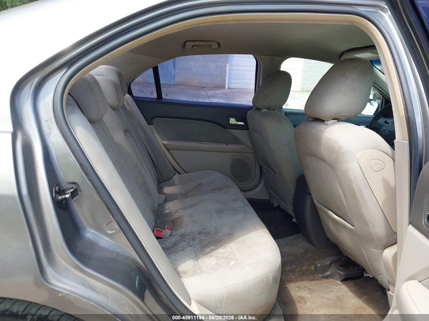 2010 FORD FUSION auction photo 8