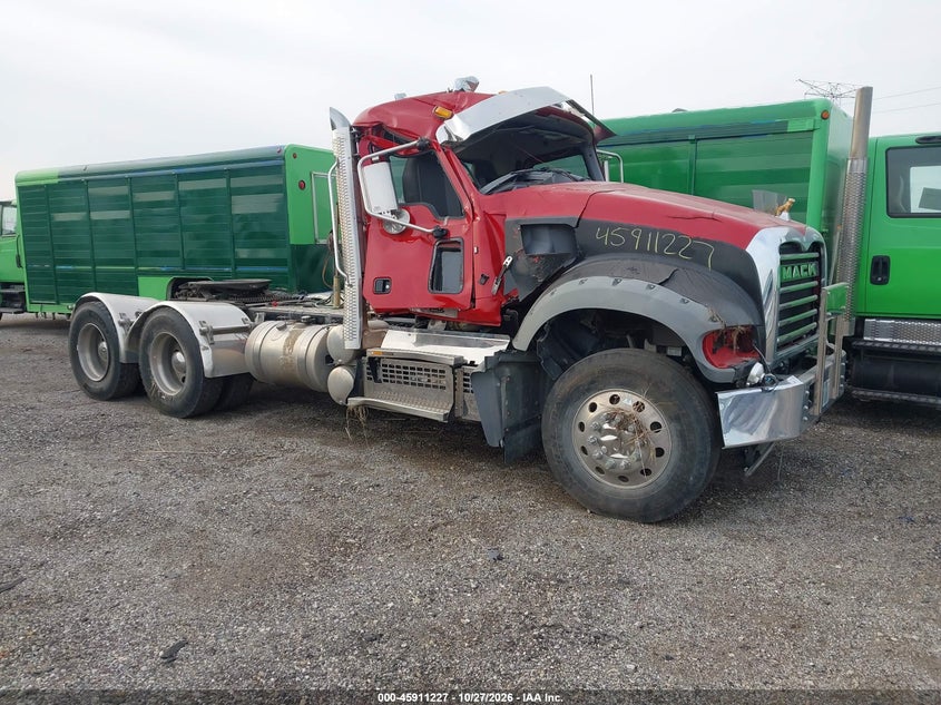 2020 Mack Granite
