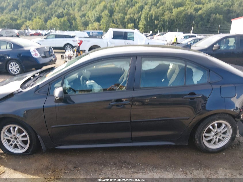 TOYOTA COROLLA - zdjęcie 15