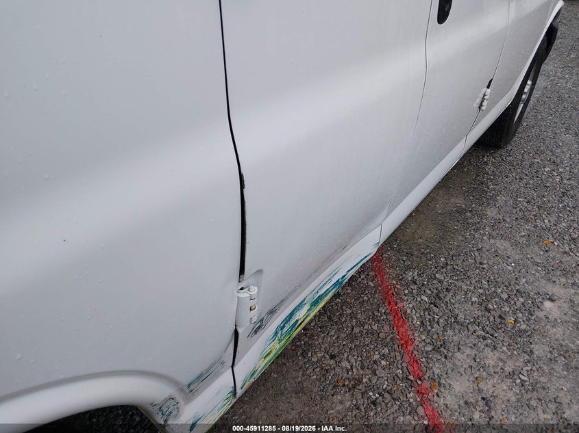 CHEVROLET EXPRESS PASSENGER 2020 VIN 1GAWGEFPXL1256449