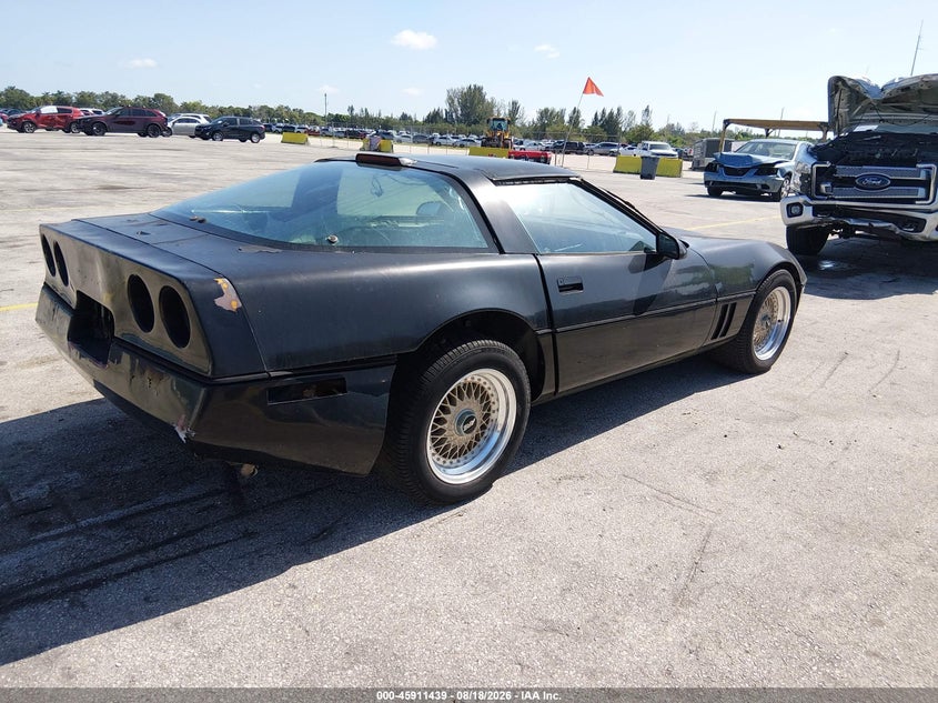 1986 CHEVROLET CORVETTE auction photo 4