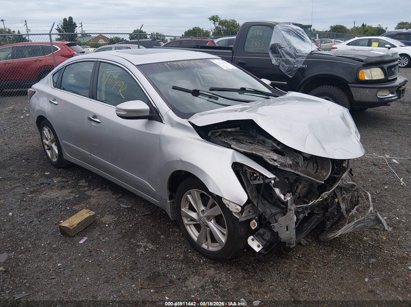 2015 NISSAN ALTIMA auction photo 1