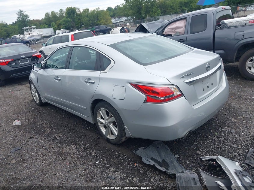 2015 NISSAN ALTIMA auction photo 3
