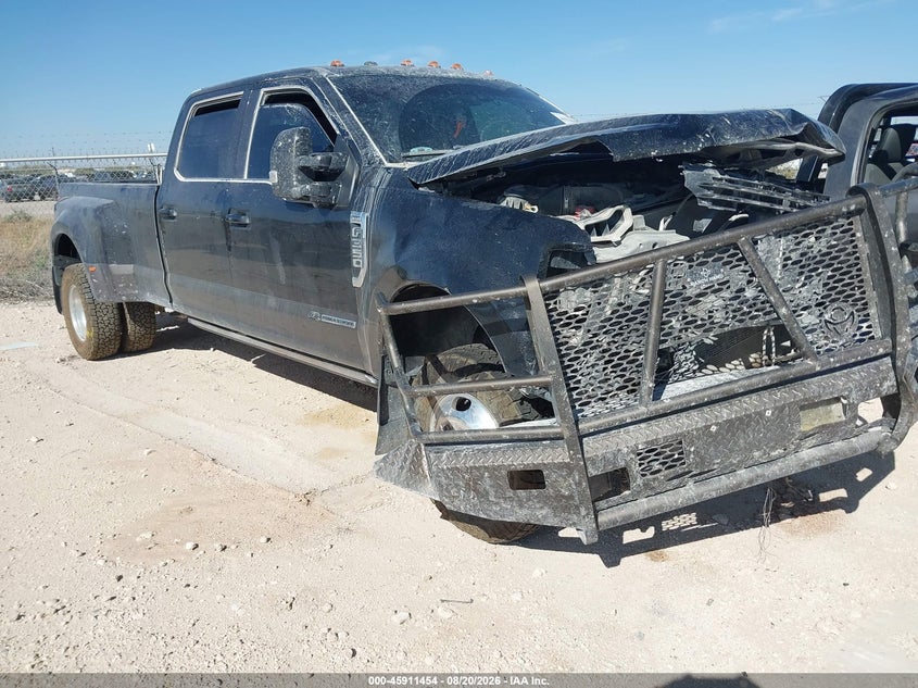 2017 FORD F-350 KING RANCH