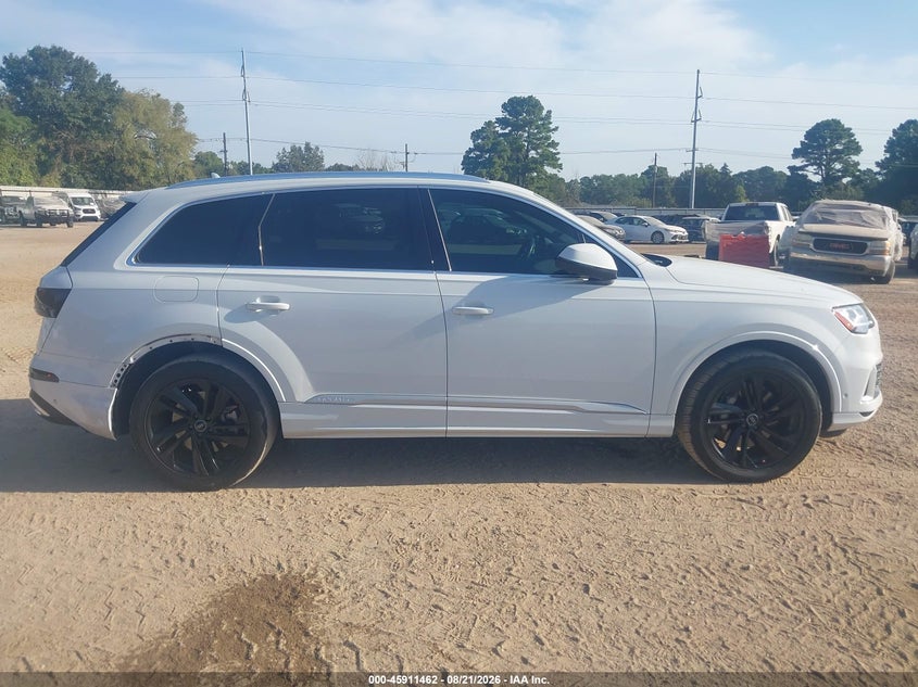 AUDI Q7 - zdjęcie 13