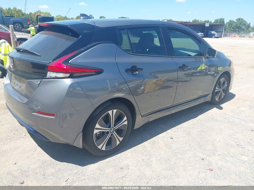2018 NISSAN LEAF auction photo 4